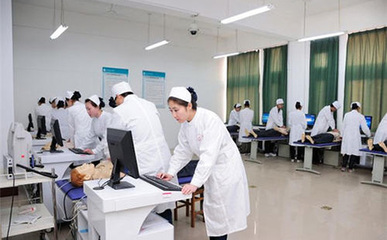 重慶衛(wèi)生學(xué)校專業(yè)設(shè)置與學(xué)費指南，及技術(shù)服務(wù)咨詢