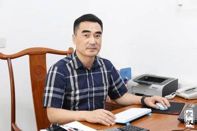 軍中煉韌性，風(fēng)雨兼程恒立業(yè) 技術(shù)咨詢(xún)與服務(wù)的實(shí)戰(zhàn)之路